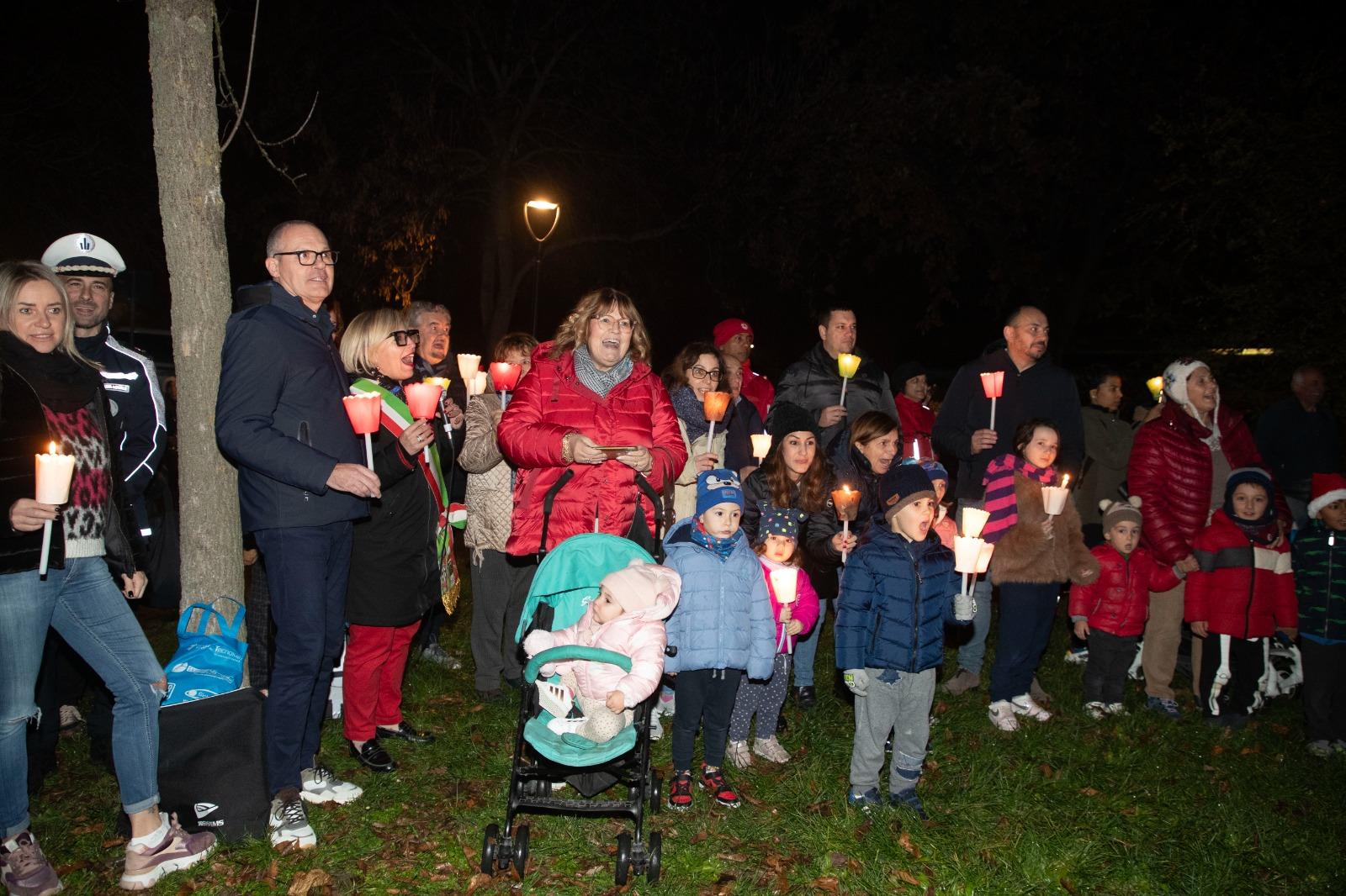 Accensione luci Natale a Osteria Grande - 3dic 2024