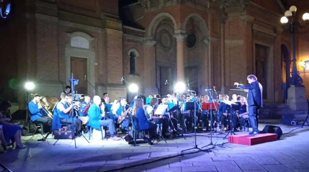 Mercoledì 6 ore 21 “Musica in Piazza”, concerto del Corpo Bandistico di Castel San Pietro Terme