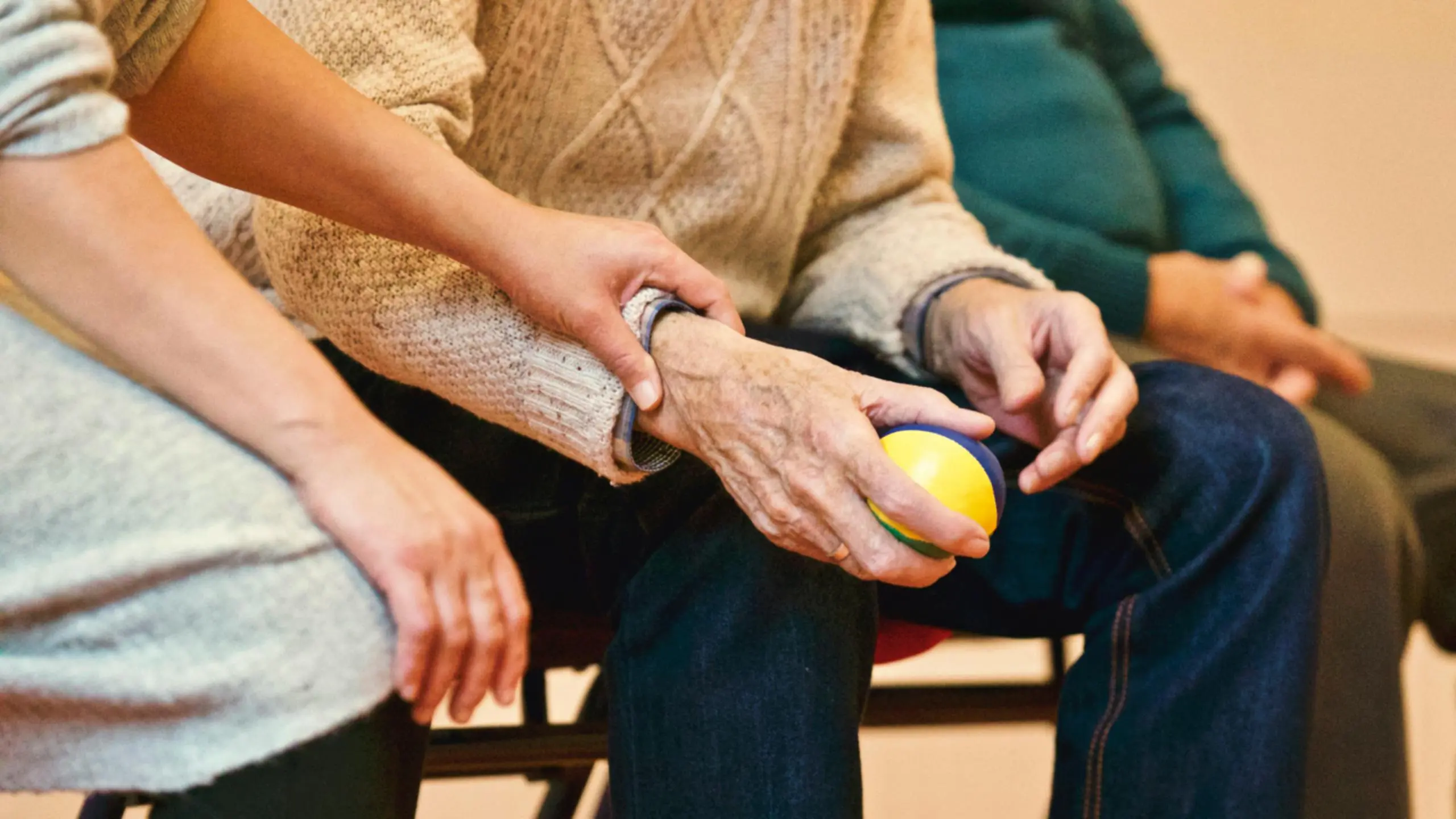 Circondario: contributo per l’integrazione delle rette per le Case Residenza Anziani